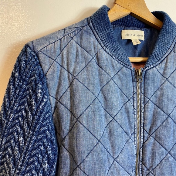 Anthropologie Cloth & Stone Quilted Chambray Bomber Jacket Small - Picture 4 of 10
